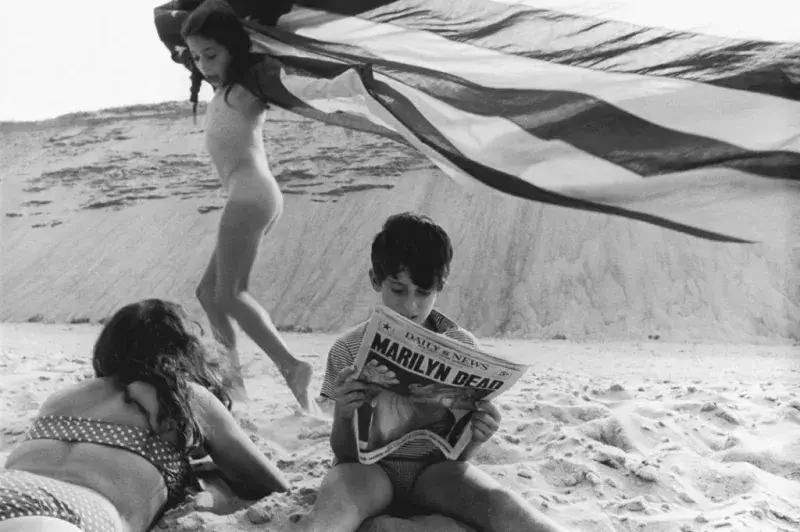 Marilyn Dead, 1962, Album: Robert Frank and «The Americans»