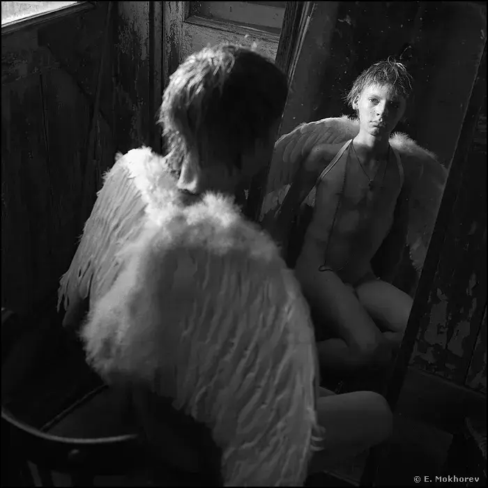 Fedor u zerkala. 2009, Album: Evgeny Mokhorev «Perfect children»