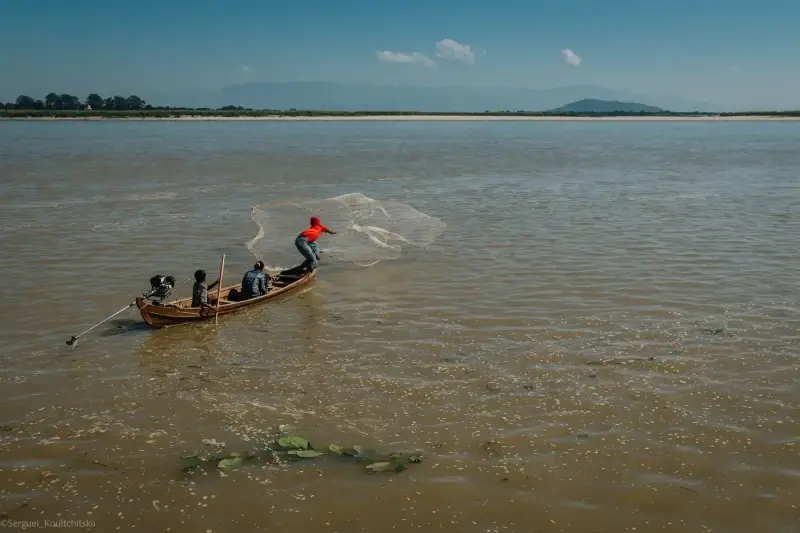 Mandalay Region, Myanmar — Burma. Myanmar. Mandalay. — photo captured with LEICA SL (Typ 601), VARIO-ELMARIT 1:2.8-4.0/24-90mm ASPH. OIS