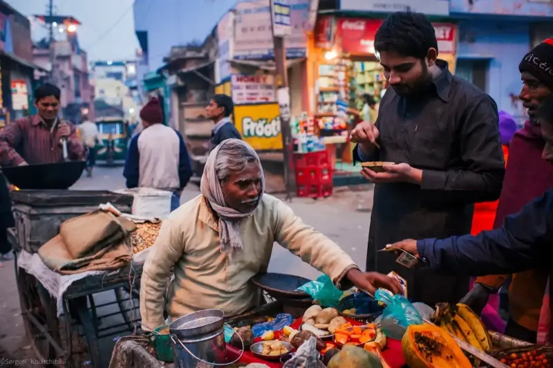 Agra, Uttar Pradesh, India — Agra — 2011 — photo captured with NIKON D3, 35.0 mm f/1.4