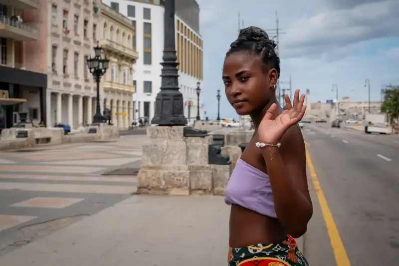 Paseo del Prado, Centro Habana, Havana, Cuba — La Habana. Paseo del Prado — фото знято на LEICA SL (Typ 601), VARIO-ELMARIT-SL 1:2.8-4/24-90 ASPH.