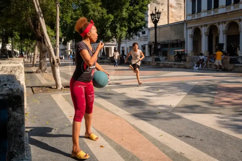 Paseo del Prado, Centro Habana, Havana, Cuba — La Habana. Paseo del Prado — фото знято на LEICA SL (Typ 601), VARIO-ELMARIT-SL 1:2.8-4/24-90 ASPH.