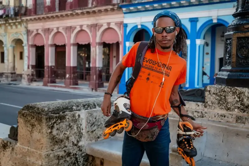 Paseo del Prado, Centro Habana, Havana, Cuba — La Habana. Paseo del Prado — фото знято на LEICA SL (Typ 601), VARIO-ELMARIT-SL 1:2.8-4/24-90 ASPH.