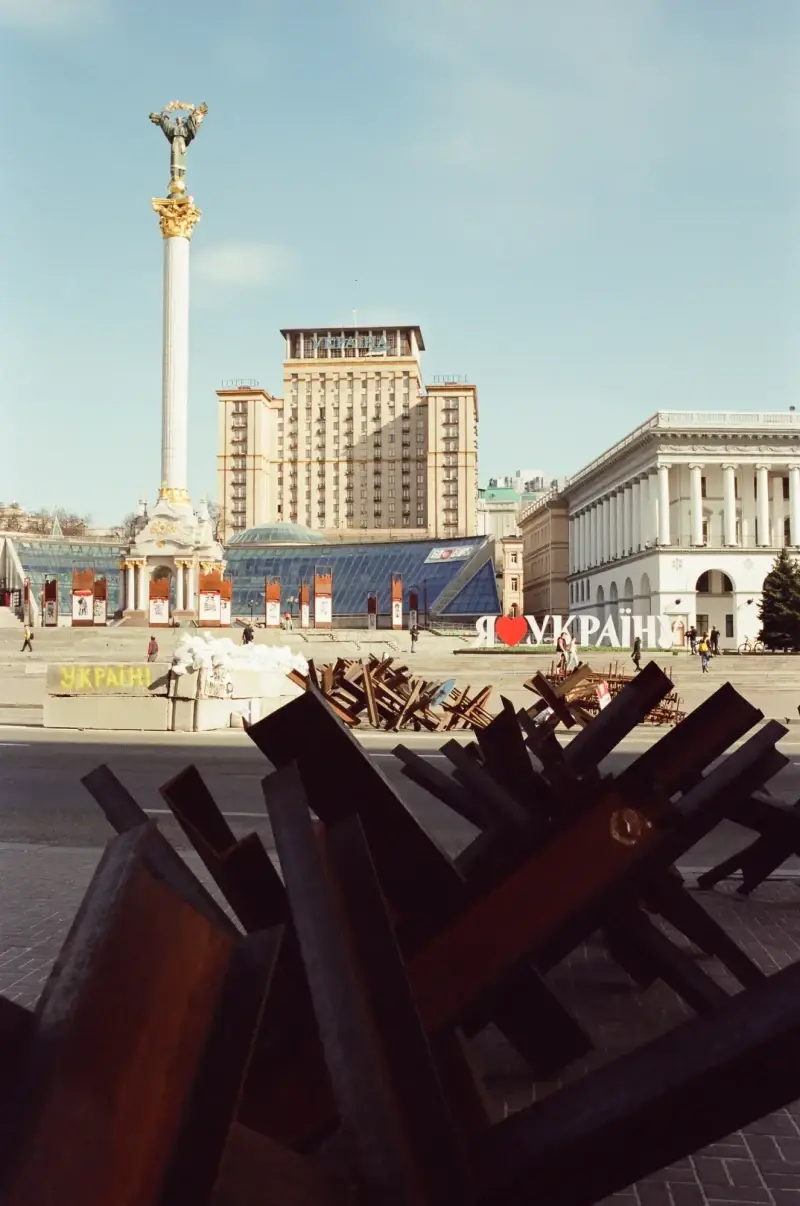 Kyiv City, Ukraine — Khreshchatyk street war photo