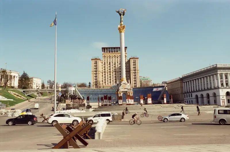 Kyiv City, Ukraine — Khreshchatyk street war photo